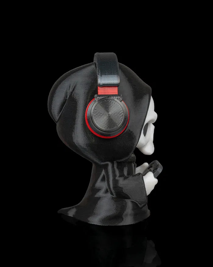 Press F | Reaper Figurine