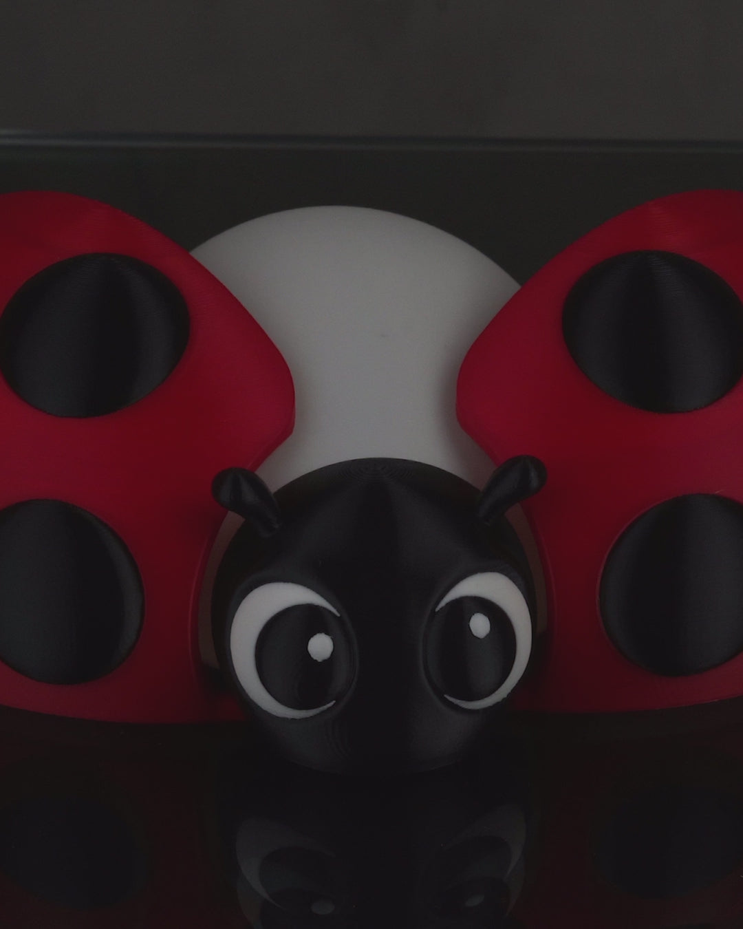 Lullabug | Table Lamp